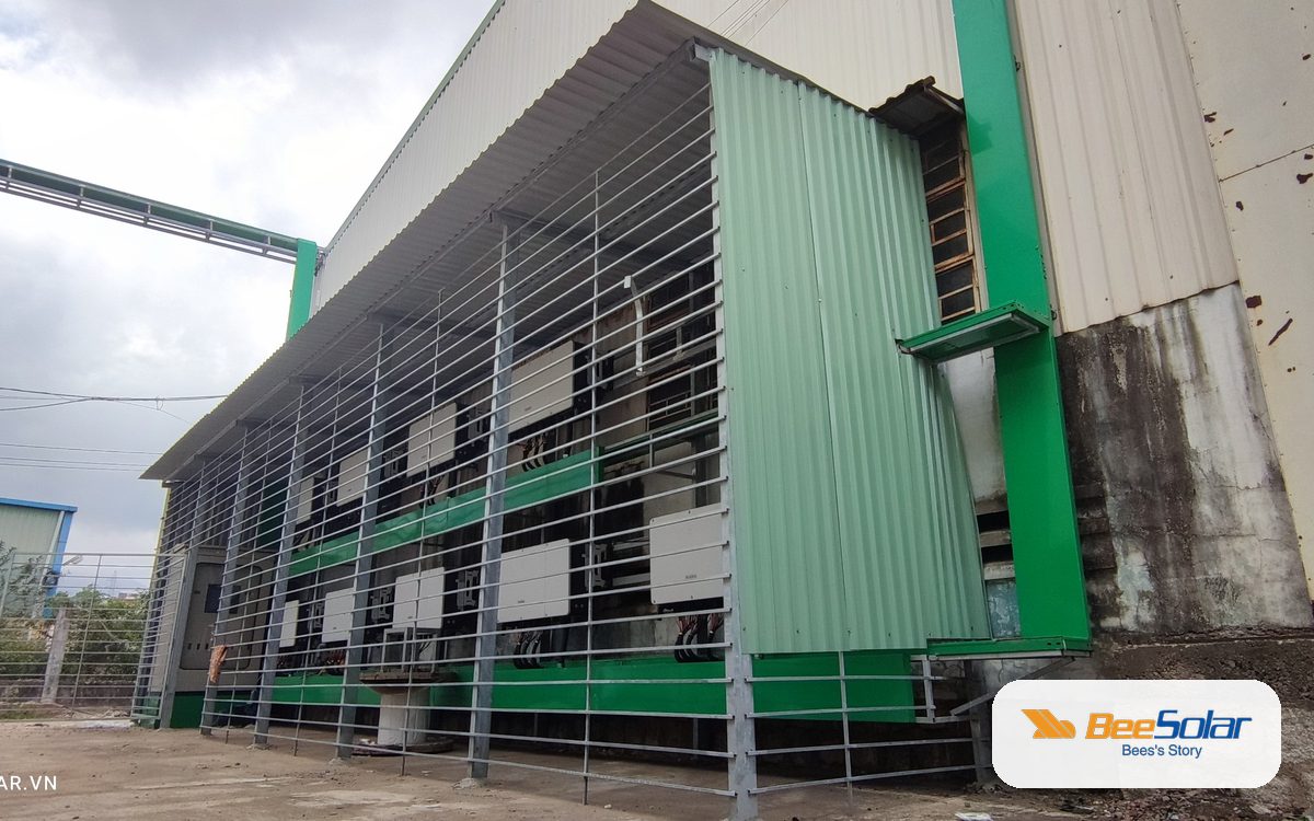 Mỹ áp thuế tới 542% lên pin mặt trời từ Việt Nam — và vì sao người mua trong nước nên chú ý